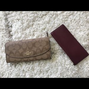 Coach woman wallet